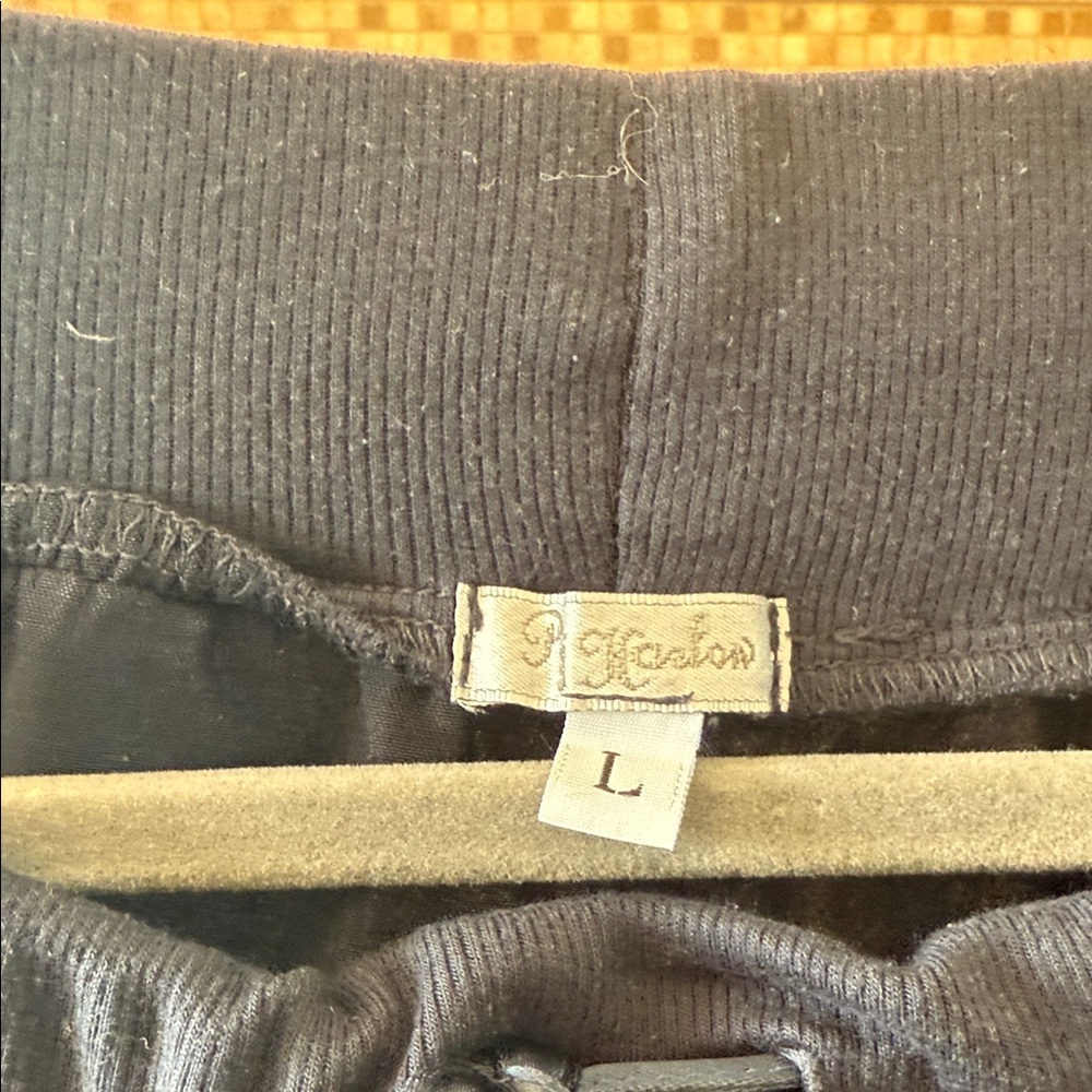 PJ Harlow Lounge Pants - Picture 2 of 4